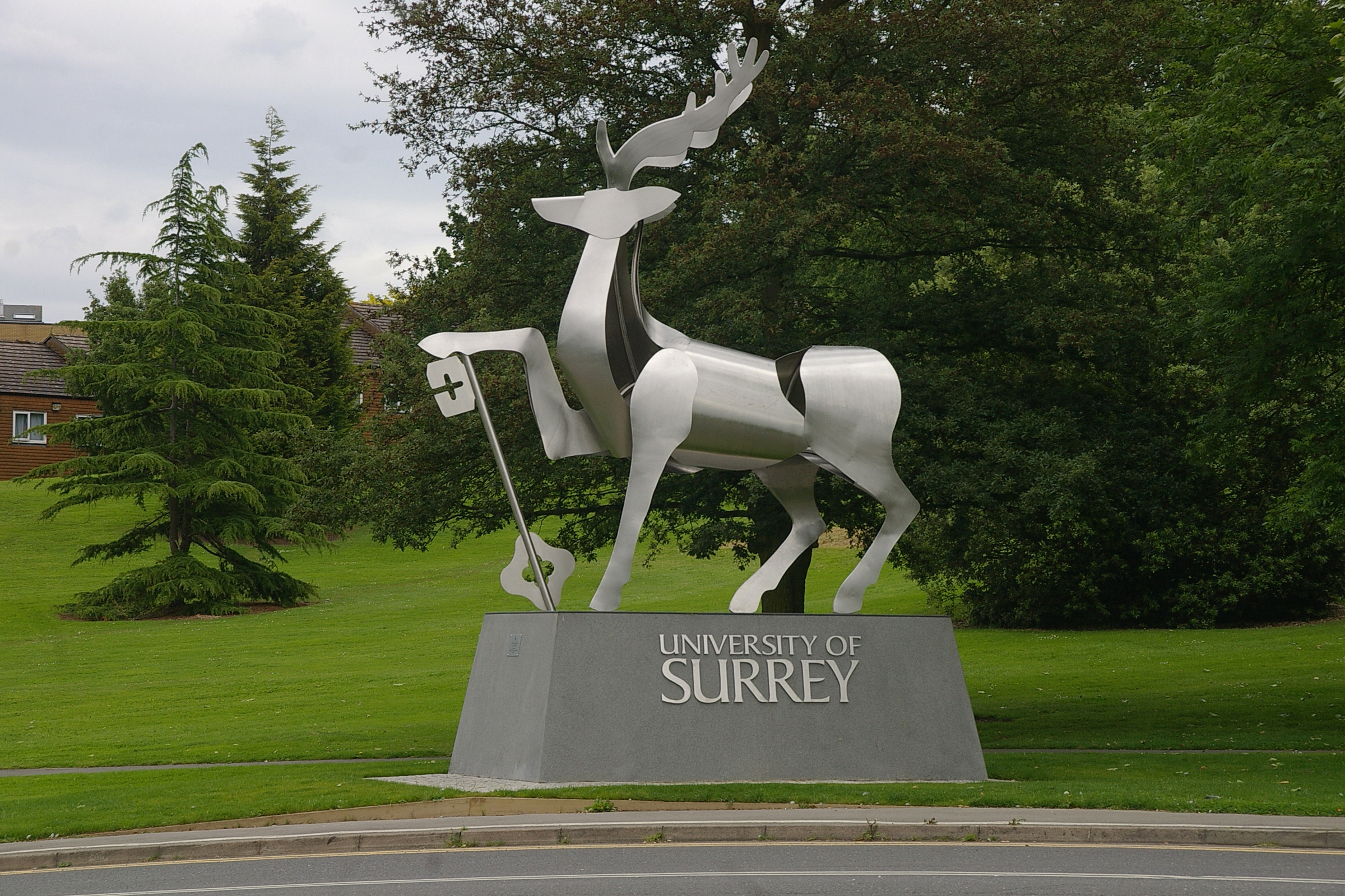 Guildford_MMB_03A_University_of_Surrey
